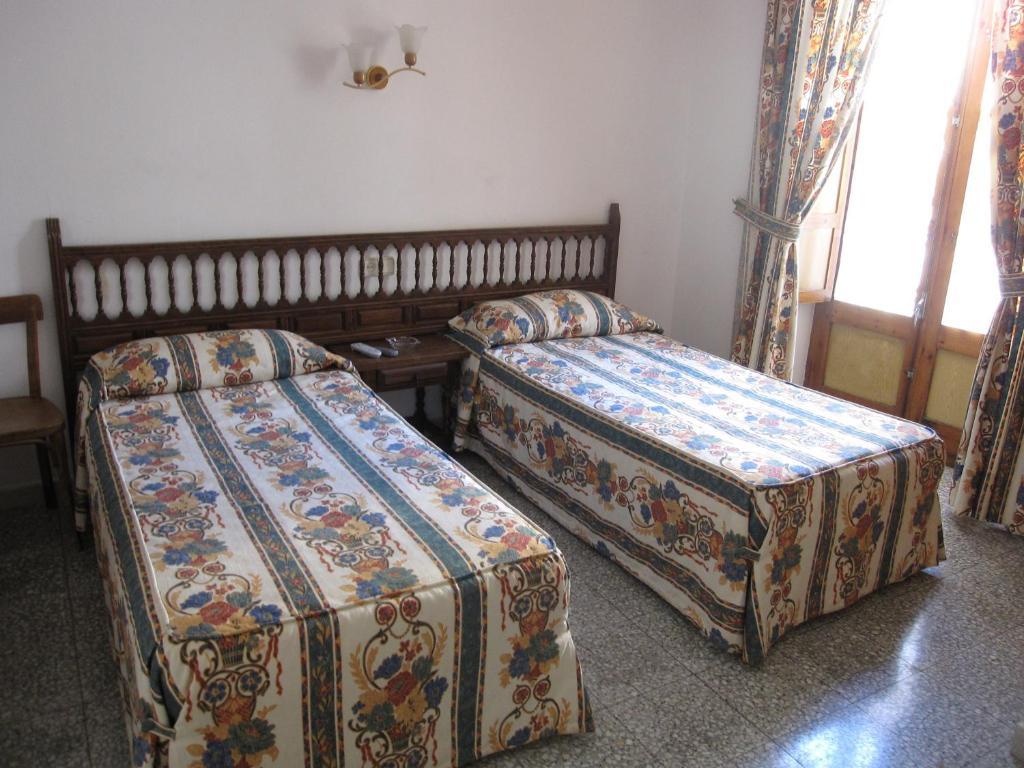 מלון אסטרי ד'אנאו Fonda Agusti חדר תמונה